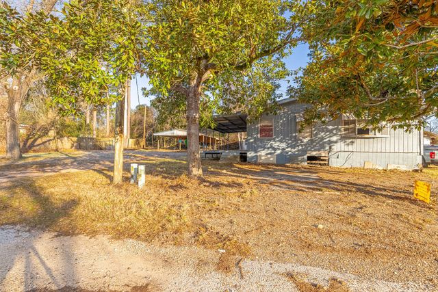 141 Bluebird Drive, Onalaska, TX 77360