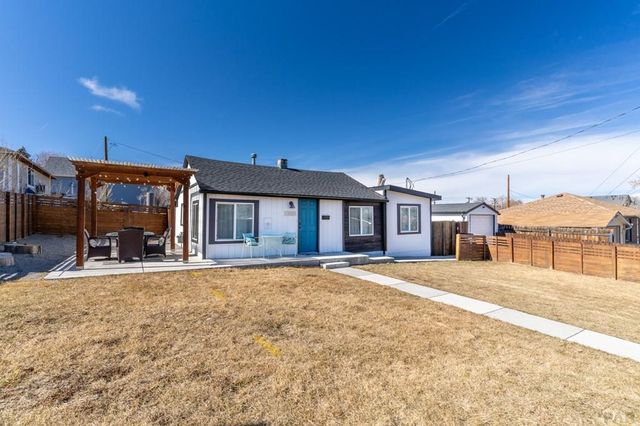 2201 W Warren Ave, Englewood, CO 80110