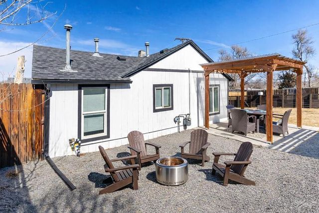 2201 W Warren Ave, Englewood, CO 80110