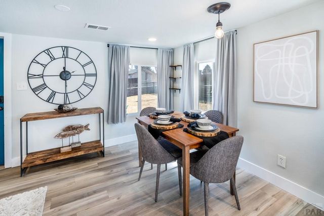 2201 W Warren Ave, Englewood, CO 80110