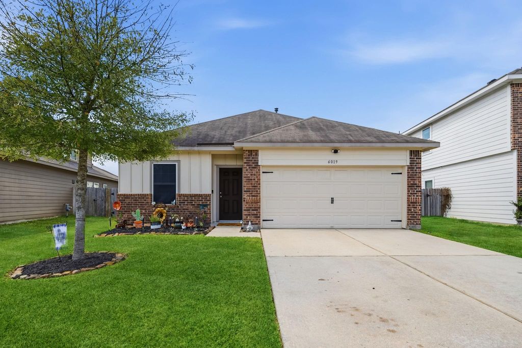 6019 Coleus Street, Crosby, TX 77532