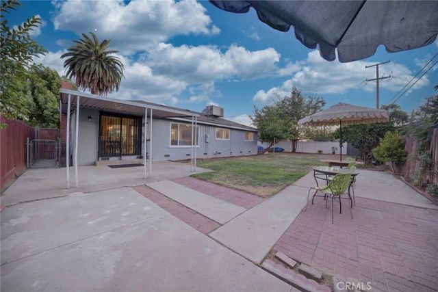 3849 E Dayton Avenue, Fresno, CA 93726