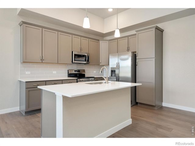 4160 South Park Drive 200, Loveland, CO 80538
