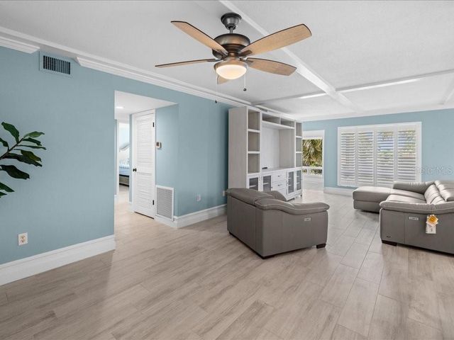 1 COLONY POINT DRIVE 1C, Punta Gorda, FL 33950