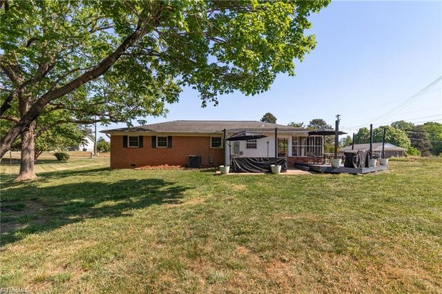 230 Hill Lane, Lexington, NC 27295