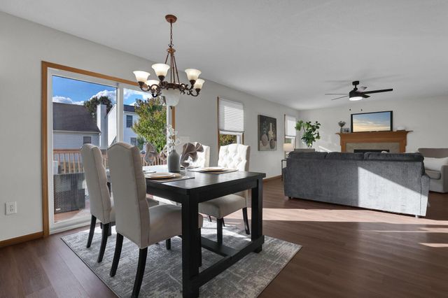 8569 Fernbrook Drive, Lewis Center, OH 43035