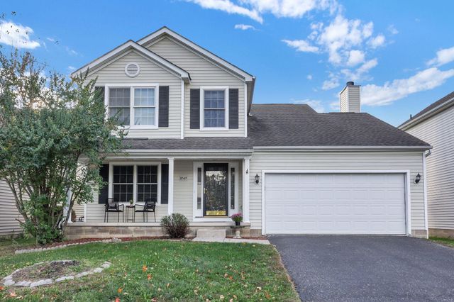 8569 Fernbrook Drive, Lewis Center, OH 43035