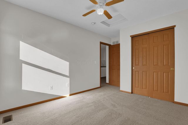 8569 Fernbrook Drive, Lewis Center, OH 43035