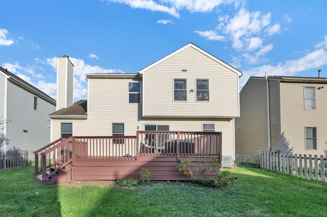 8569 Fernbrook Drive, Lewis Center, OH 43035