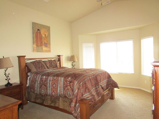 2843 VIOLETA Circle SE, Rio Rancho, NM 87124