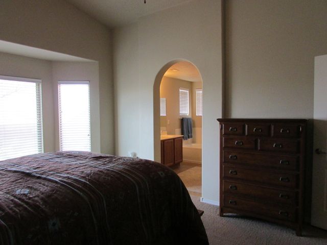 2843 VIOLETA Circle SE, Rio Rancho, NM 87124