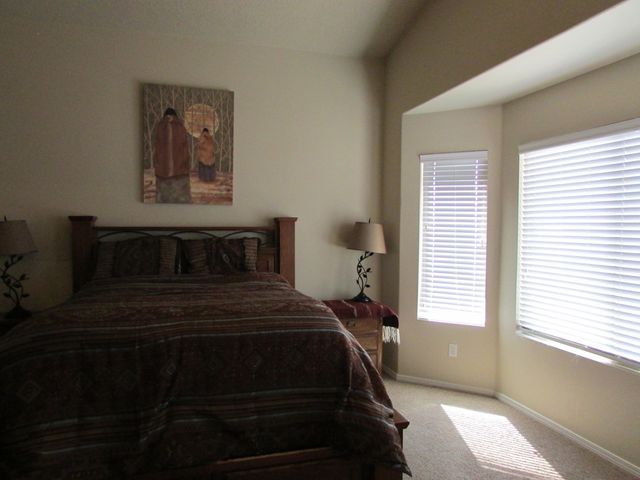 2843 VIOLETA Circle SE, Rio Rancho, NM 87124