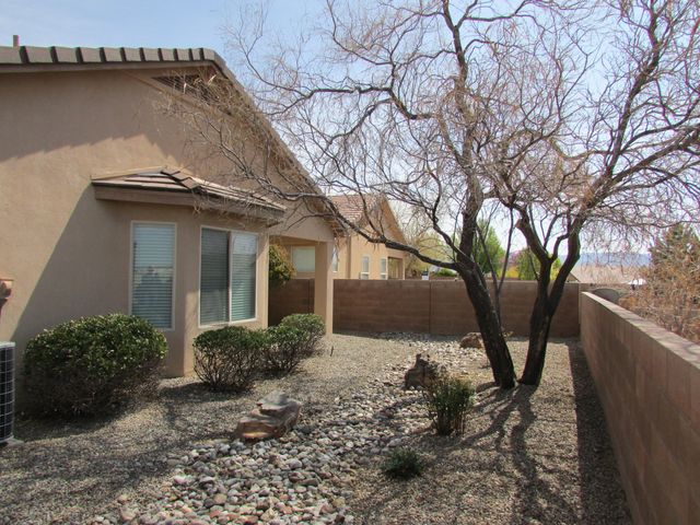 2843 VIOLETA Circle SE, Rio Rancho, NM 87124