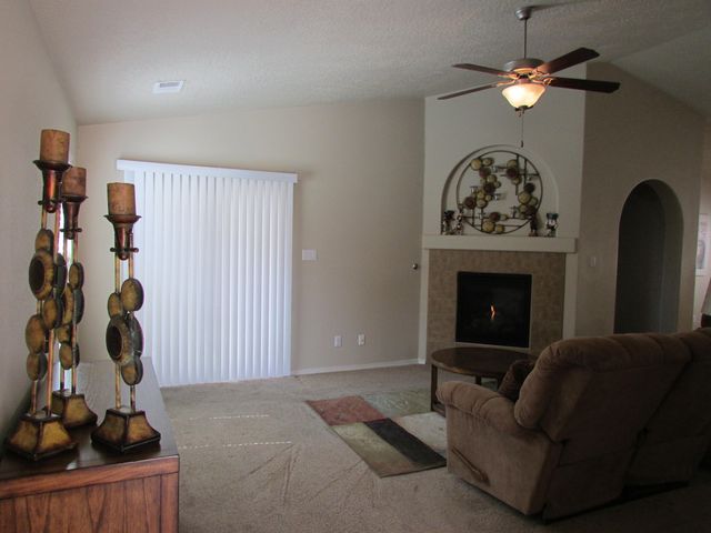 2843 VIOLETA Circle SE, Rio Rancho, NM 87124