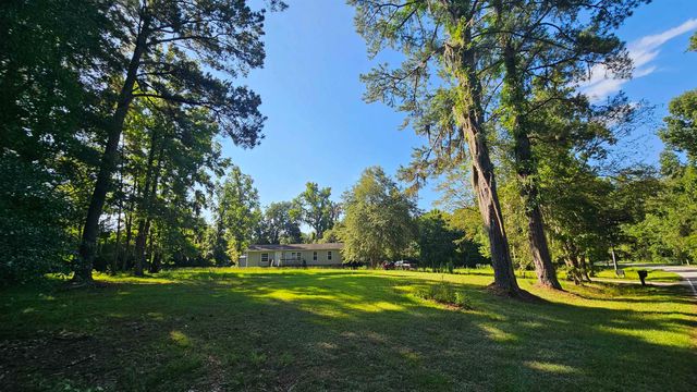 1032 Academy Dr., Conway, SC 29526
