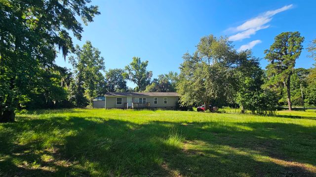 1032 Academy Dr., Conway, SC 29526