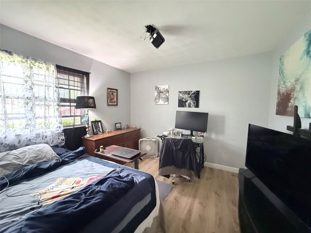 837 Hillside Drive, Sherman, TX 75090