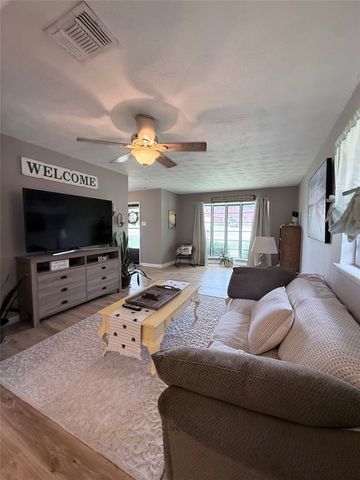 837 Hillside Drive, Sherman, TX 75090