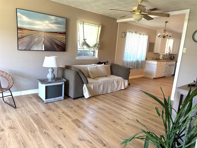 837 Hillside Drive, Sherman, TX 75090