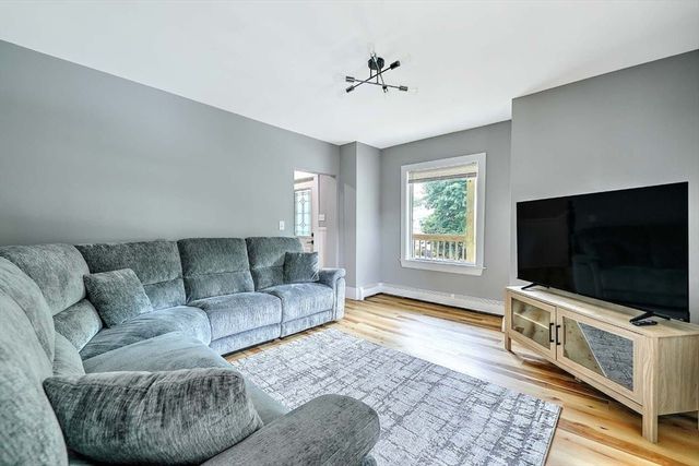 89 Emerald Street, Gardner, MA 01440