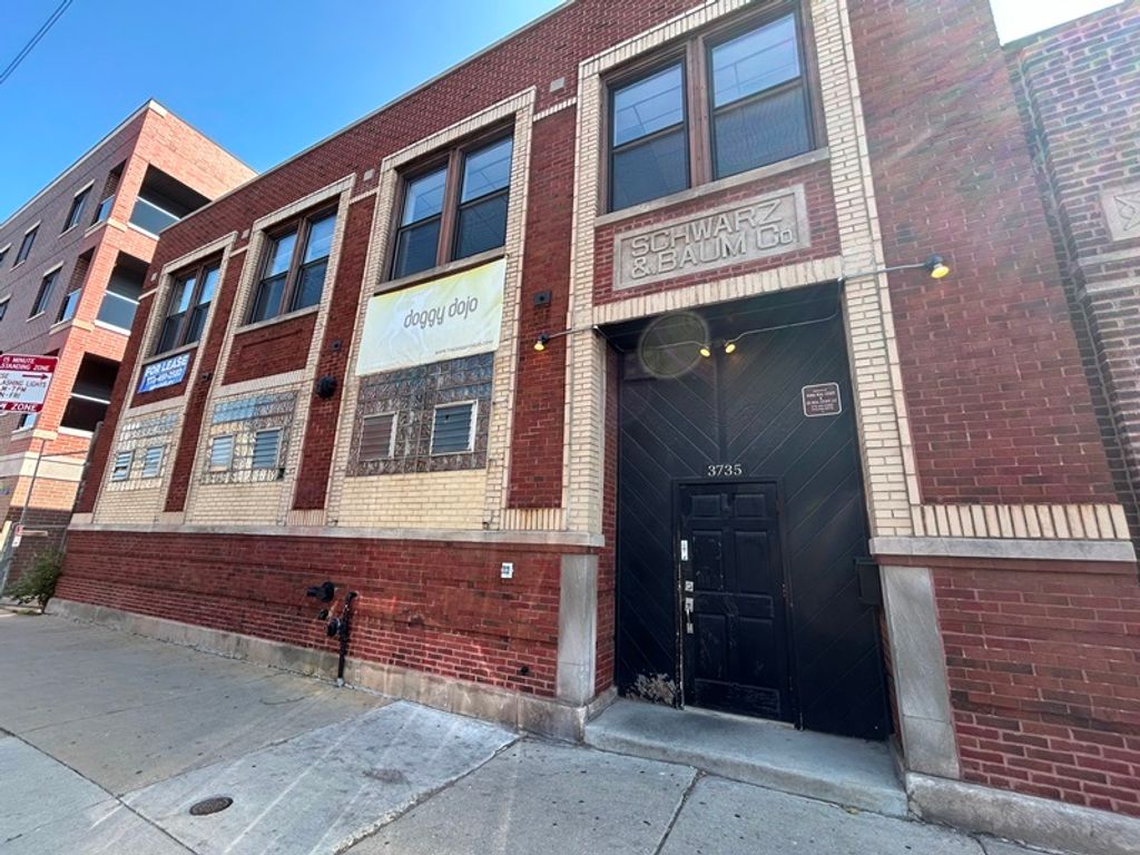 3735 W Belmont Avenue, Chicago, IL 60618