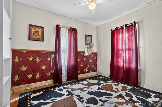 408 S Chickasaw Avenue, Bartlesville, OK 74003