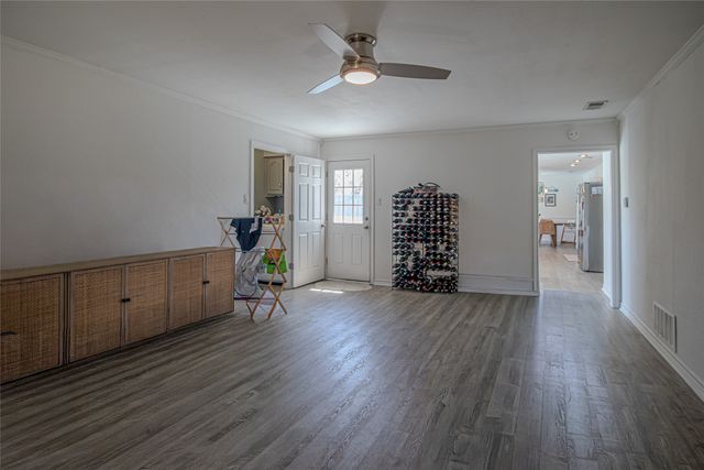 903 Village Green Drive, Rockwall, TX 75087