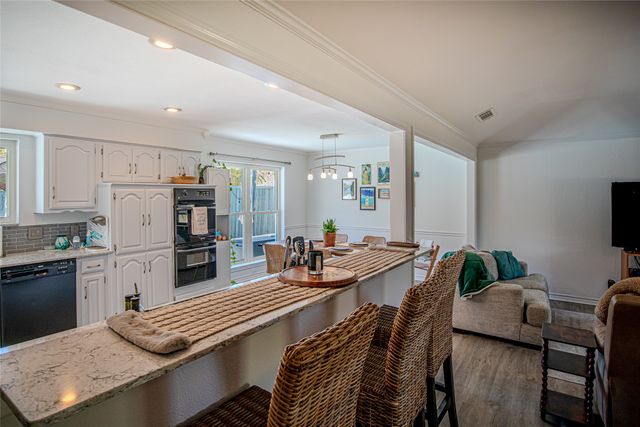 903 Village Green Drive, Rockwall, TX 75087