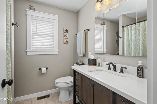 167 Ridgecrest Road, Jonesborough, TN 37659