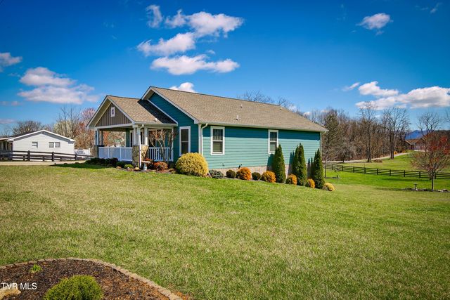 167 Ridgecrest Road, Jonesborough, TN 37659