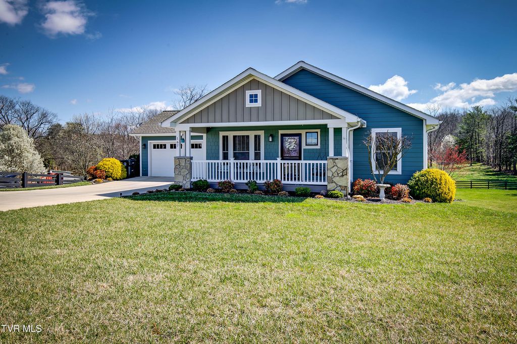 167 Ridgecrest Road, Jonesborough, TN 37659