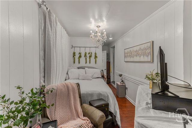 211 W 34th Street, Savannah, GA 31401