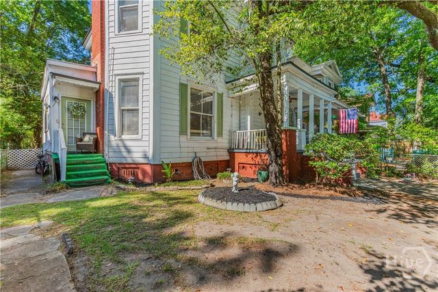 211 W 34th Street, Savannah, GA 31401