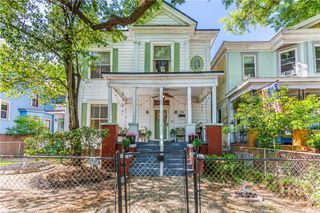 211 W 34th Street, Savannah, GA 31401