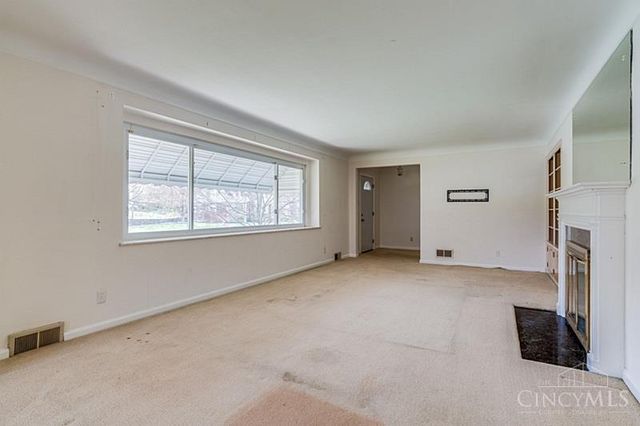 6955 Carroll Avenue, Sycamore Twp, OH 45236