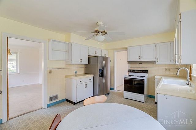 6955 Carroll Avenue, Sycamore Twp, OH 45236