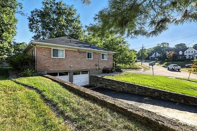 6955 Carroll Avenue, Sycamore Twp, OH 45236