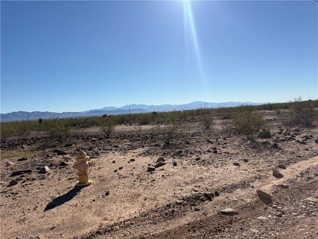 2.35ac Drake Road, Golden Valley, AZ 86413