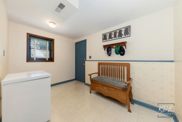 29W303 Hartman Drive, Naperville, IL 60564