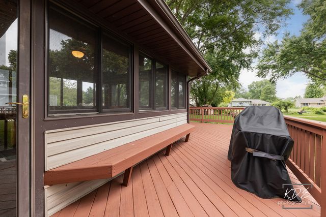 29W303 Hartman Drive, Naperville, IL 60564