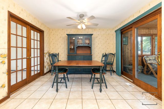 29W303 Hartman Drive, Naperville, IL 60564