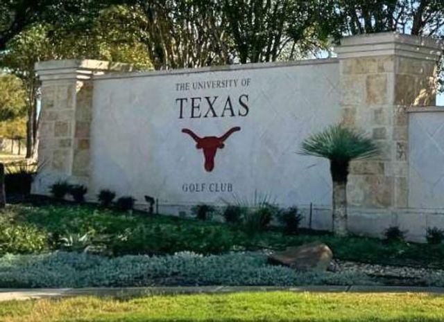 2950 LANTANA RIDGE DR, Austin, TX 78732