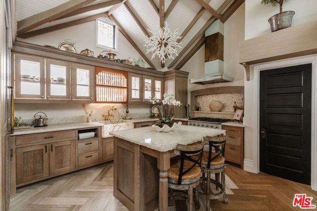 2116 3rd Street, Santa Monica, CA 90405