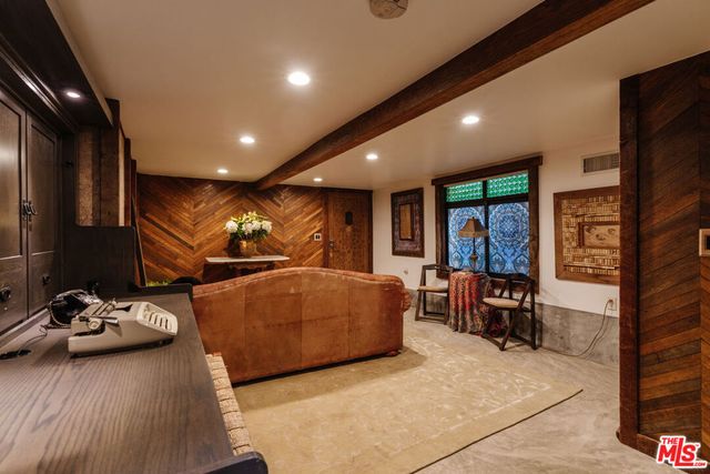 2116 3rd Street, Santa Monica, CA 90405