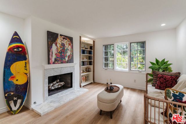 2116 3rd Street, Santa Monica, CA 90405