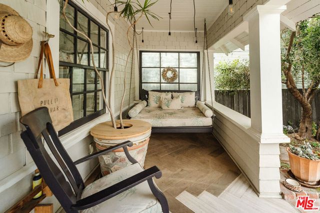 2116 3rd Street, Santa Monica, CA 90405