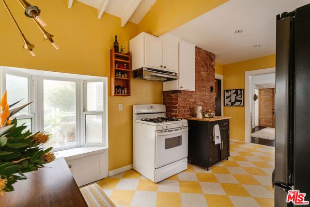 2116 3rd Street, Santa Monica, CA 90405