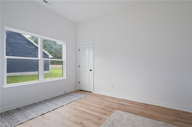 1630 Wilroy RD, Suffolk, VA 23434