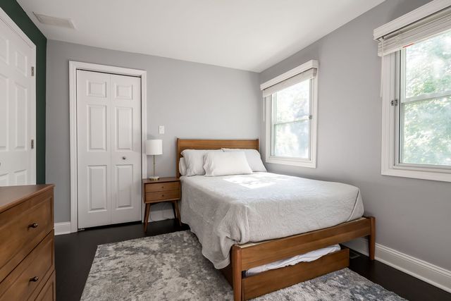 803 S Maple Avenue, Oak Park, IL 60304