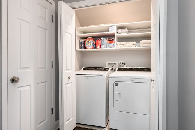 803 S Maple Avenue, Oak Park, IL 60304